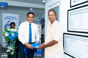 Mercantile Investments opens 74th & 75th branches in Kilinochchi and Puthukkudiyiripu